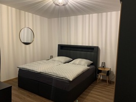 Schlafzimmer 1